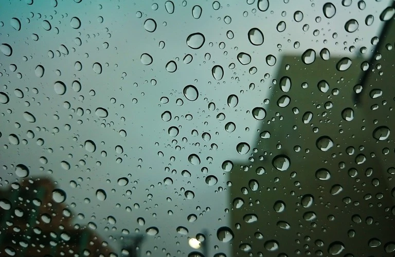 梅雨時期に外壁塗装を依頼しても大丈夫？