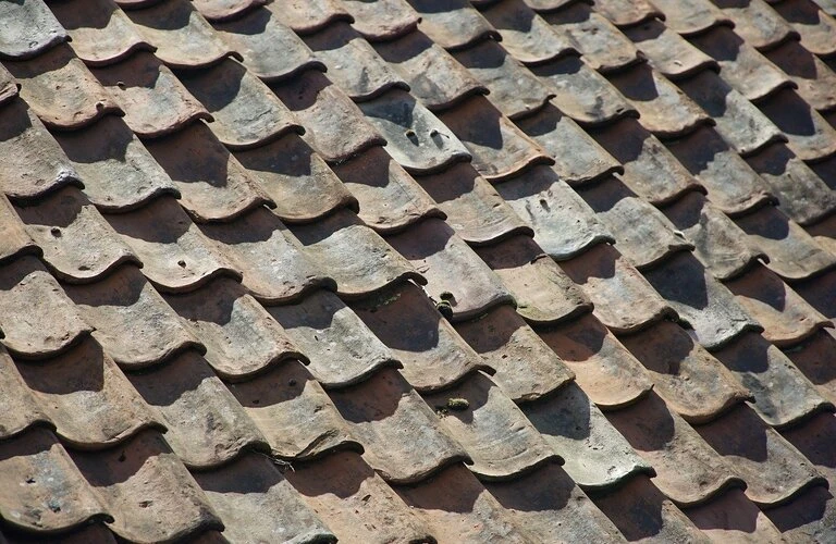 建物診断のメリットと外壁塗装の相場について