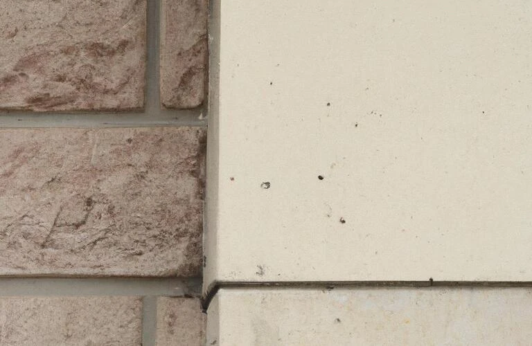 湿気と地震からお住まいを守る、新しいカタチの外壁補修！