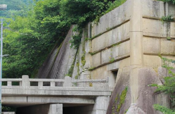 香川県の美観を守る、あなたの住まいを未来へつなぐ。